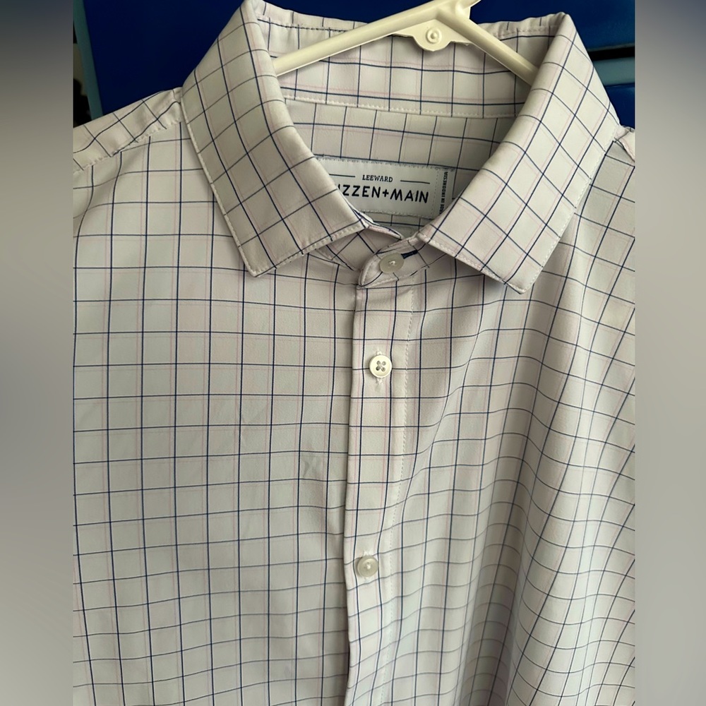 (White, navy and pink) Button down mizzen & main